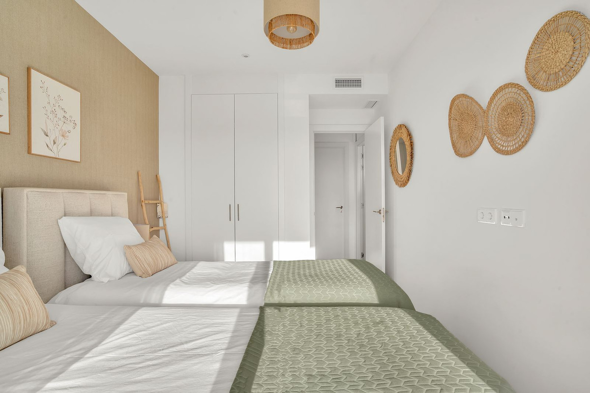 Te koop Middle Floor Apartment Costa Del Sol Cancelada € 410.000,-