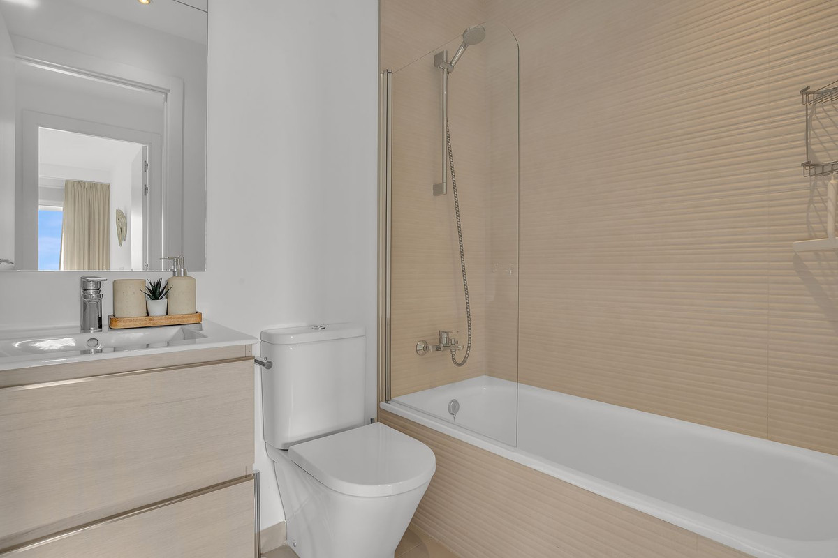 Te koop Middle Floor Apartment Costa Del Sol Cancelada € 410.000,-