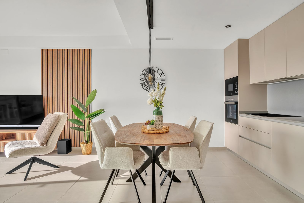 Te koop Middle Floor Apartment Costa Del Sol Cancelada € 410.000,-