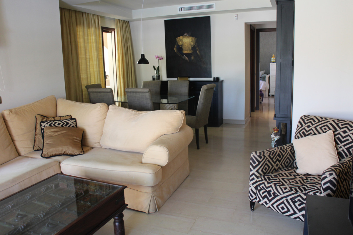 Te koop Middle Floor Apartment Costa Del Sol Nueva Andalucía € 750.000,-