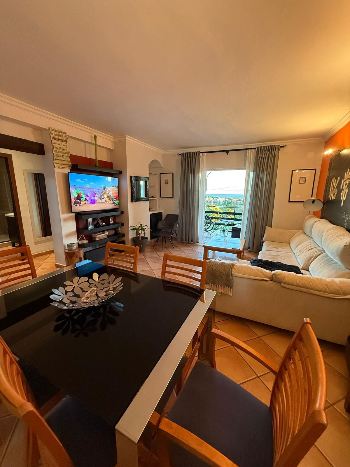 Te koop Middle Floor Apartment Costa Del Sol San Pedro De Alcántara € 260.000,-