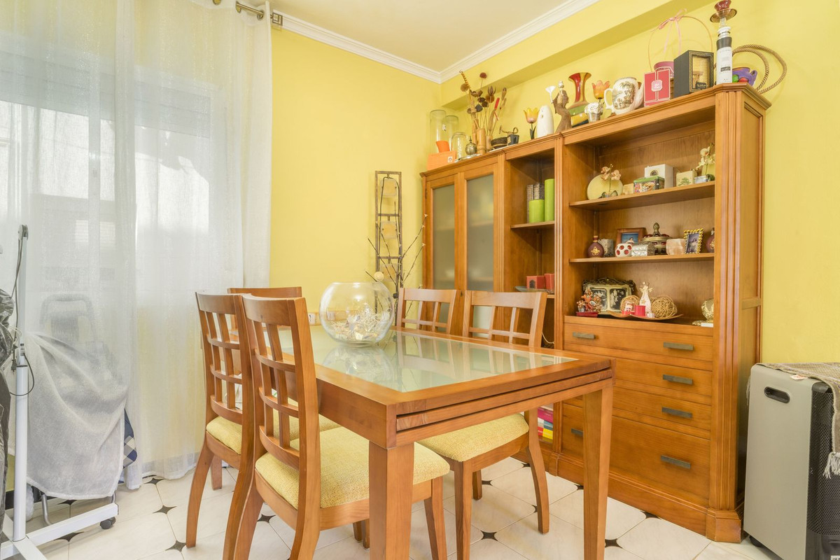 Te koop Middle Floor Apartment Costa Del Sol Fuengirola € 244.000,-