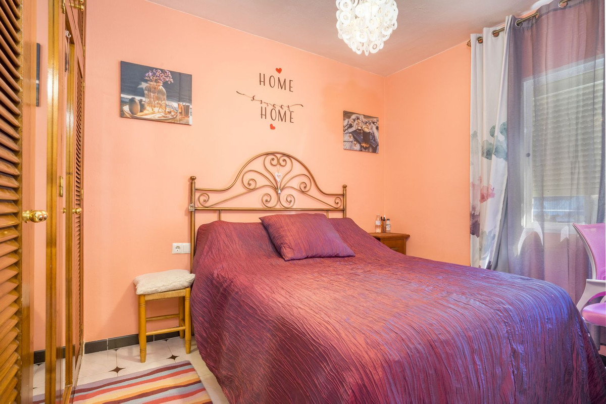 Te koop Middle Floor Apartment Costa Del Sol Fuengirola € 244.000,-