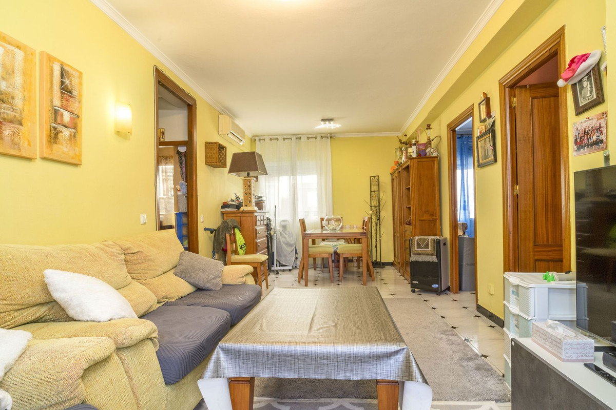 Te koop Middle Floor Apartment Costa Del Sol Fuengirola € 244.000,-