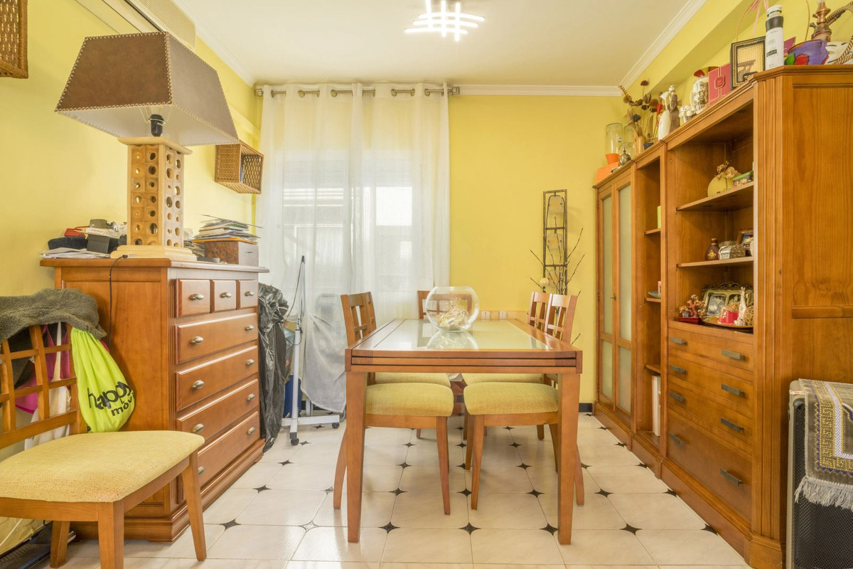 Te koop Middle Floor Apartment Costa Del Sol Fuengirola € 244.000,-