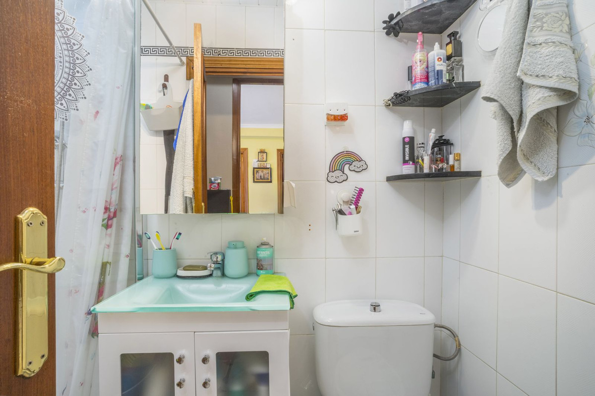 Te koop Middle Floor Apartment Costa Del Sol Fuengirola € 244.000,-