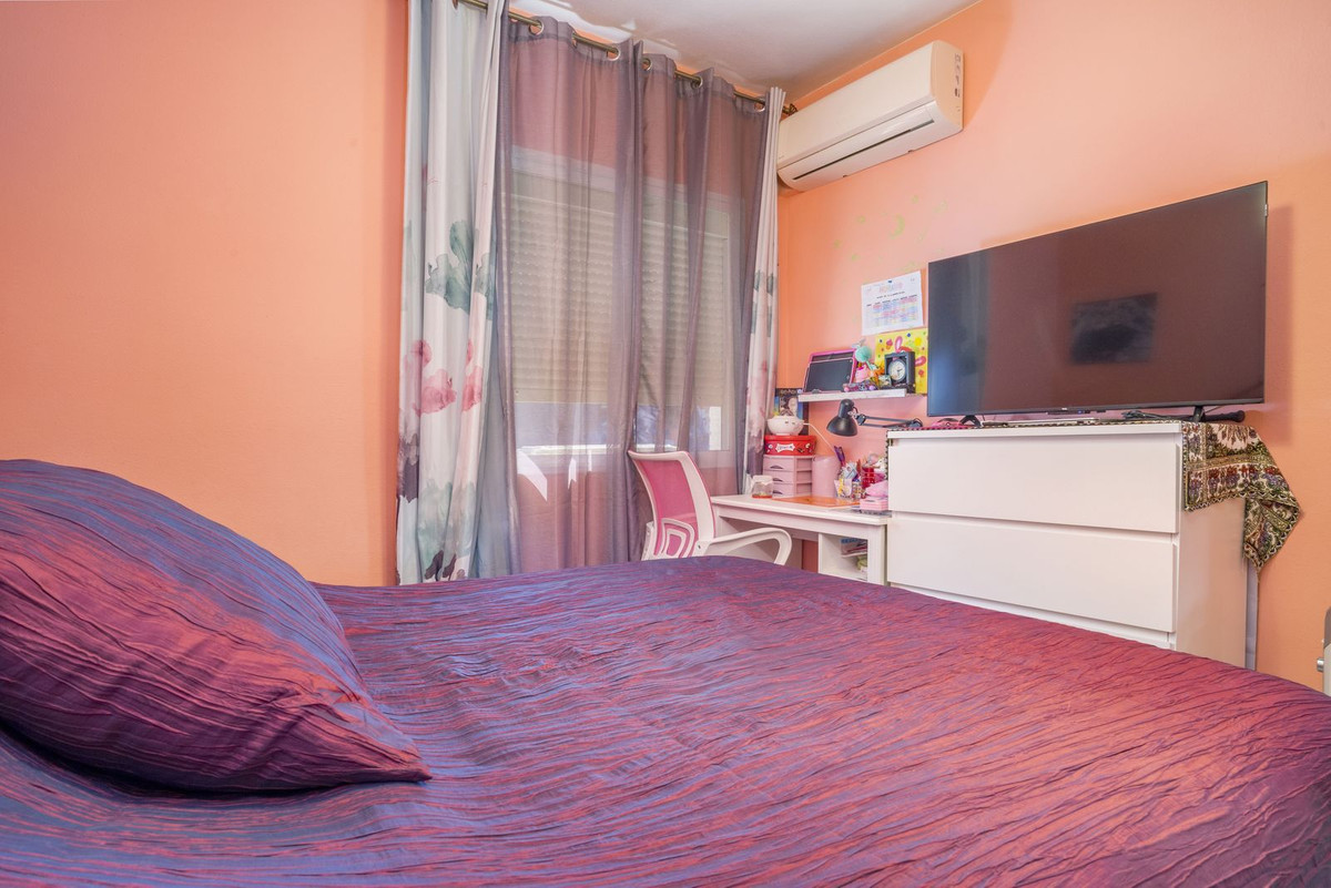 Te koop Middle Floor Apartment Costa Del Sol Fuengirola € 244.000,-