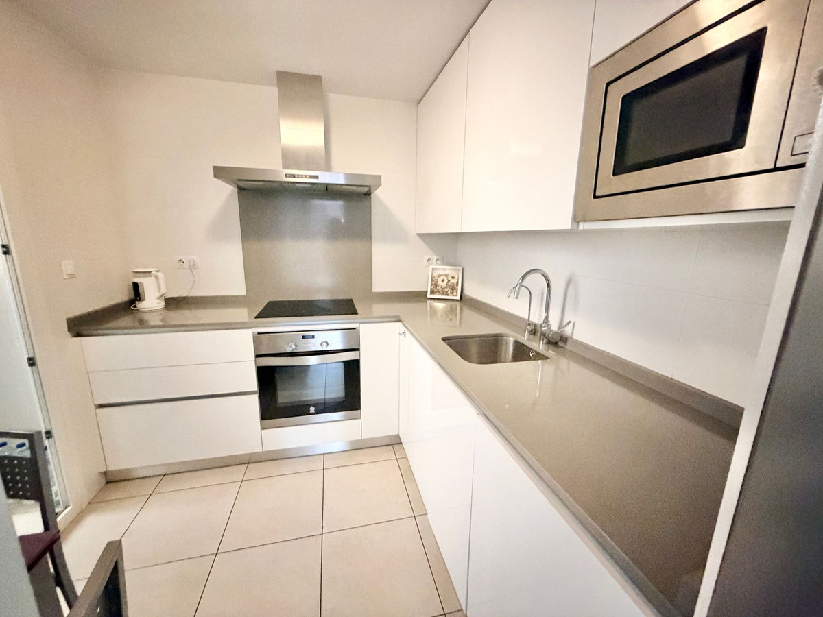 Te koop Middle Floor Apartment Costa Del Sol Nueva Andalucía € 380.000,-