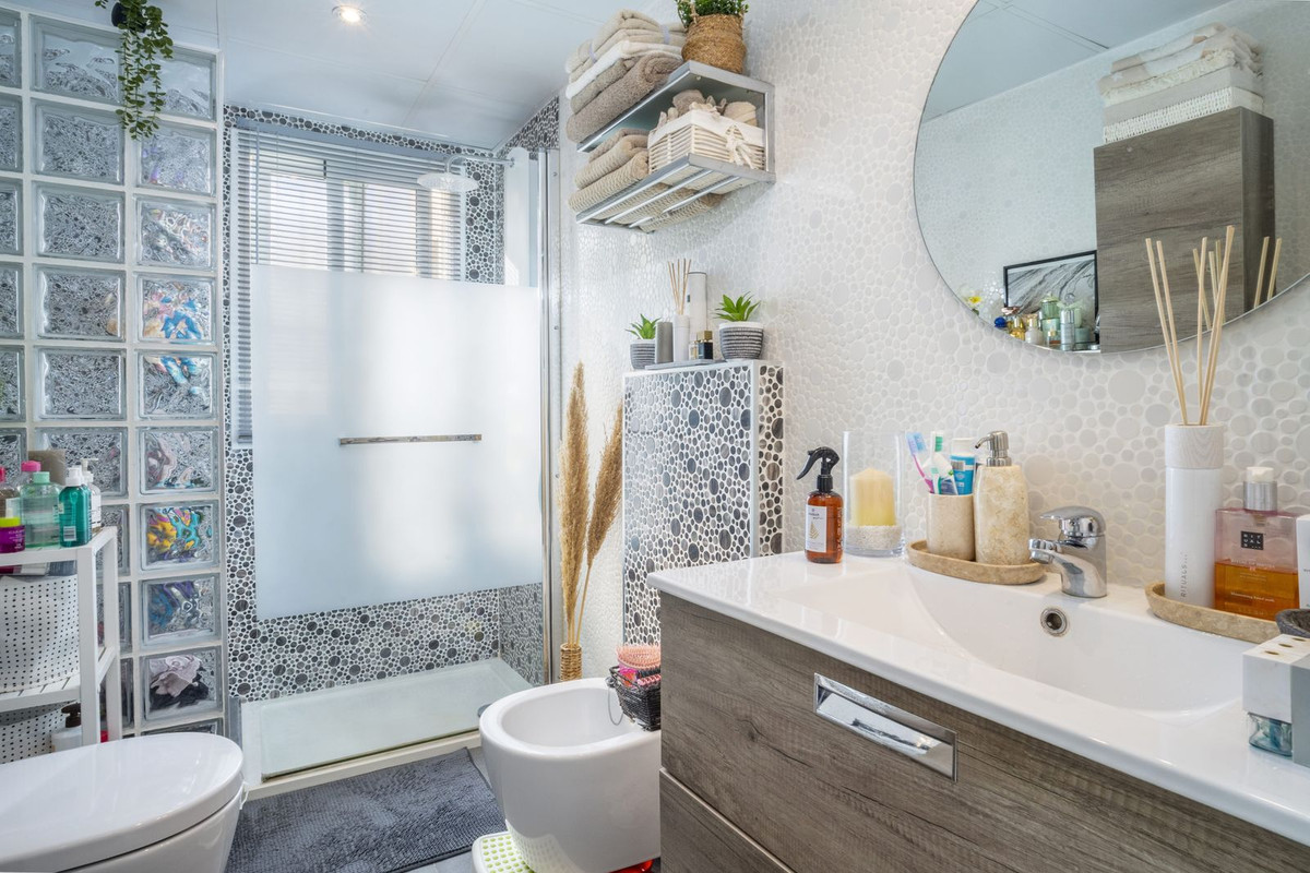 Te koop Middle Floor Apartment Costa Del Sol Mijas € 344.690,-