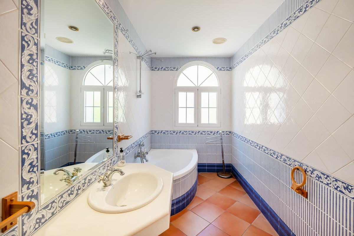 Te koop Vrijstaande Villa Costa Del Sol Torremuelle € 1.395.000,-