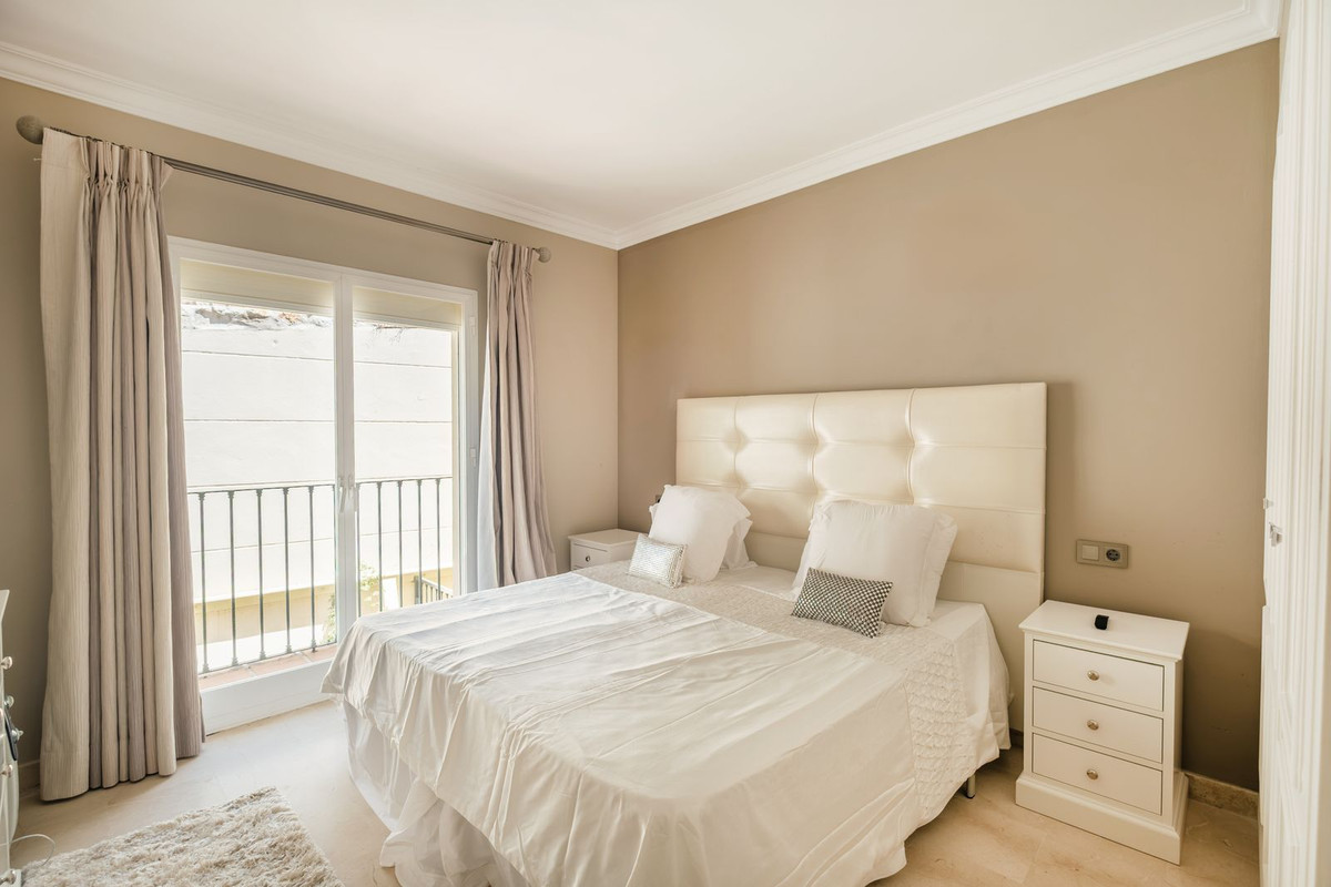 Te koop Herenhuis Costa Del Sol La Quinta € 1.050.000,-