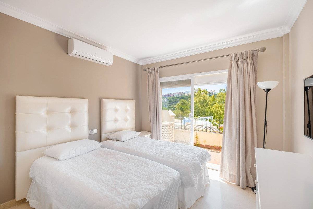 Te koop Herenhuis Costa Del Sol La Quinta € 1.050.000,-