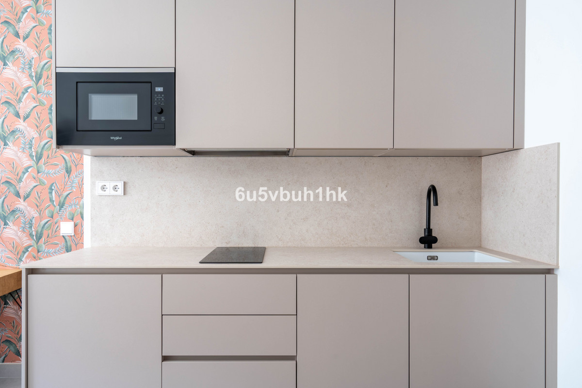 Te koop Herenhuis Costa Del Sol Málaga € 4.800.000,-