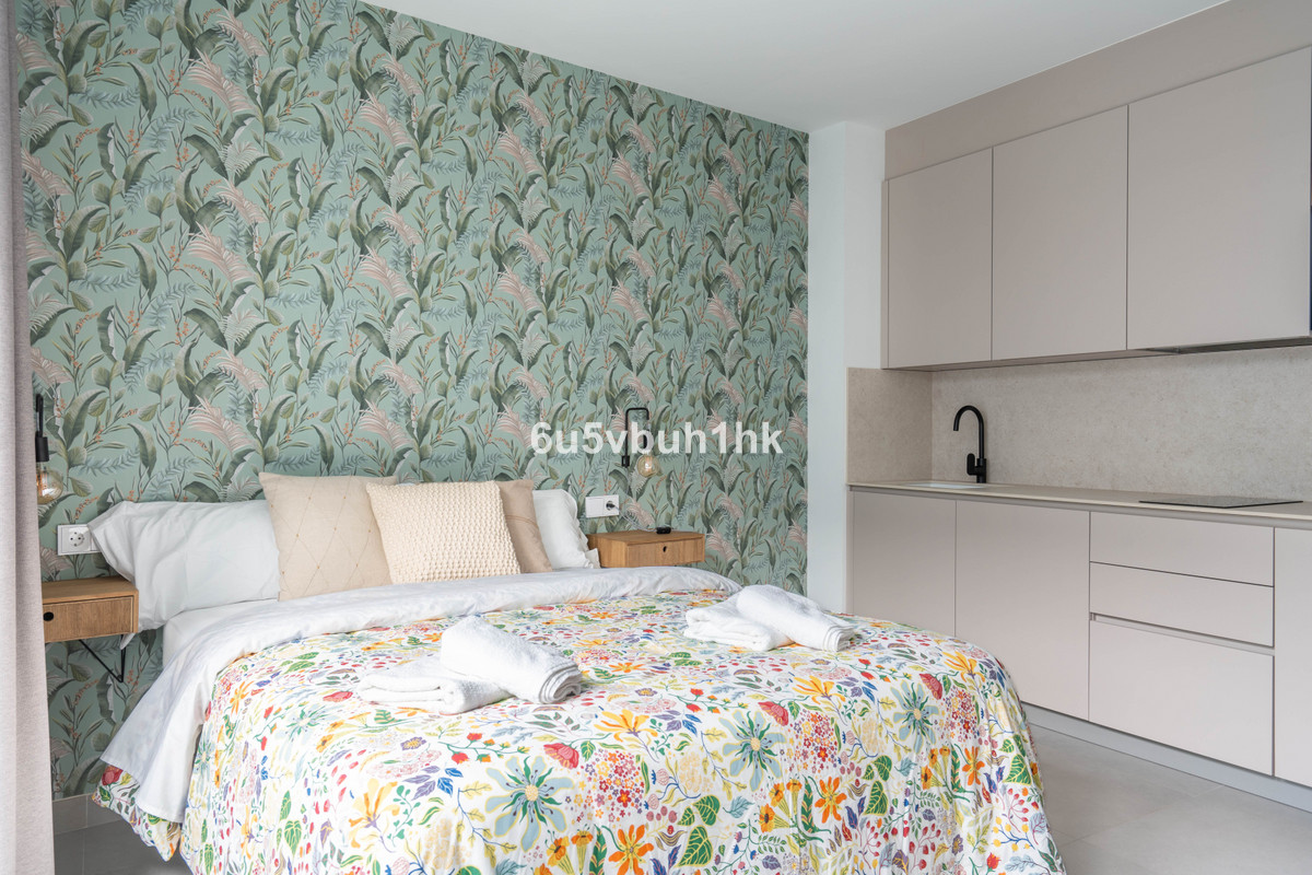 Te koop Herenhuis Costa Del Sol Málaga € 4.800.000,-