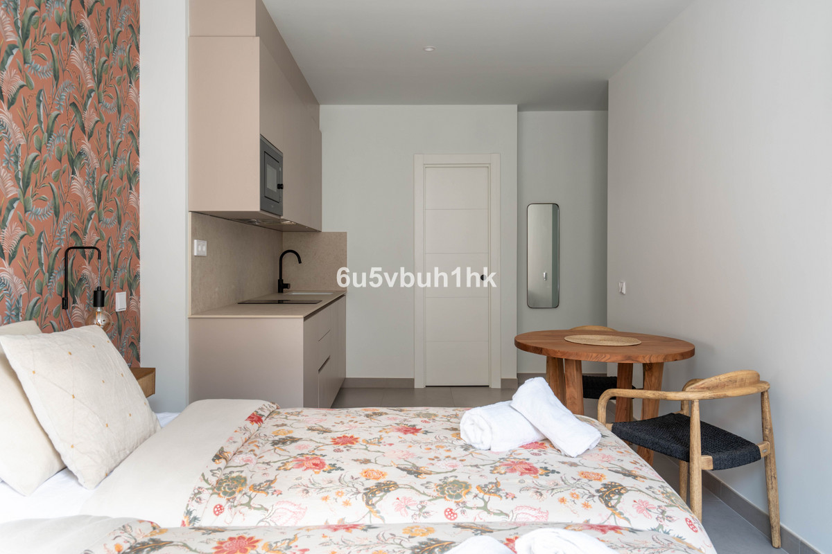 Te koop Herenhuis Costa Del Sol Málaga € 4.800.000,-