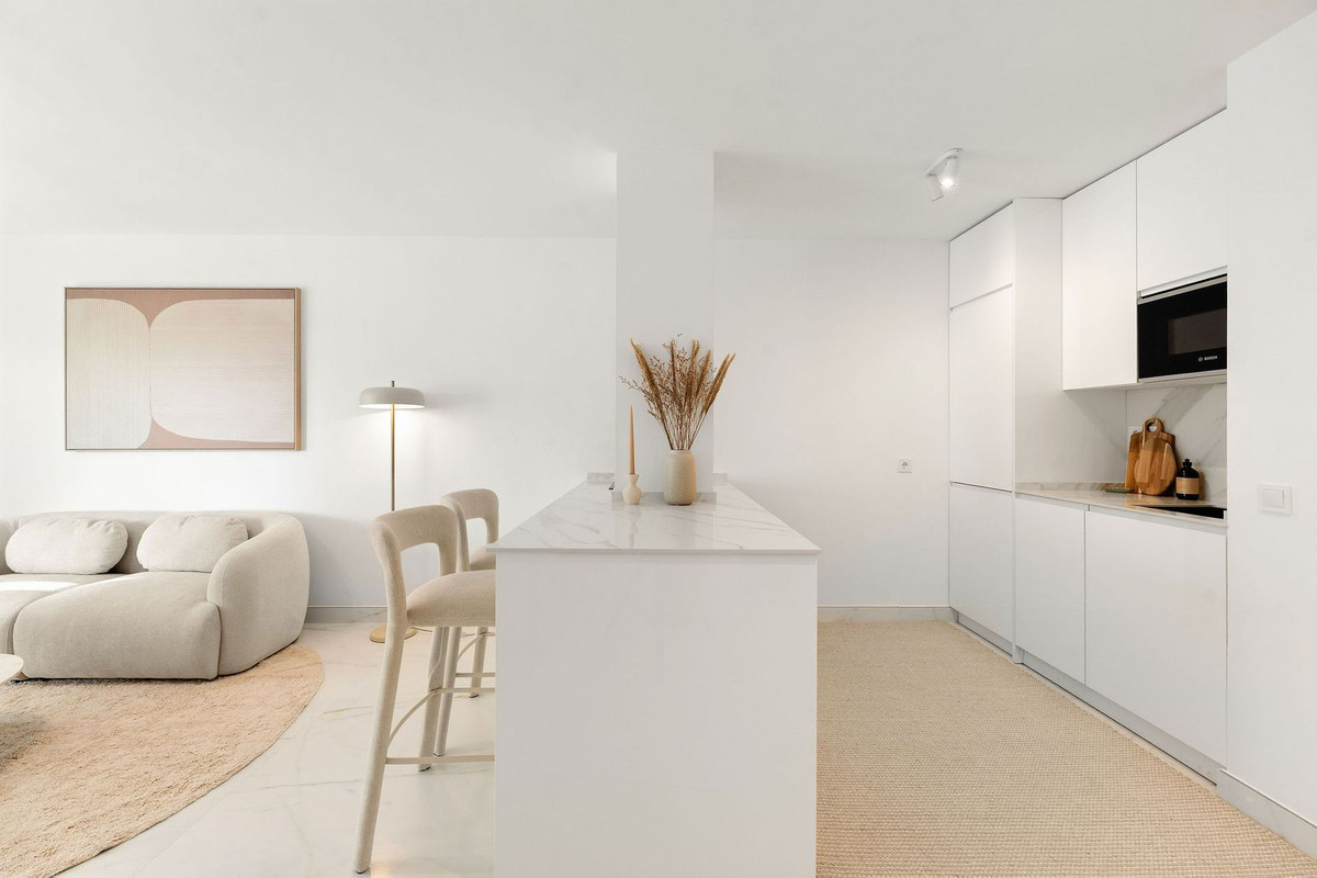 Te koop Middle Floor Apartment Costa Del Sol Marbella € 499.000,-