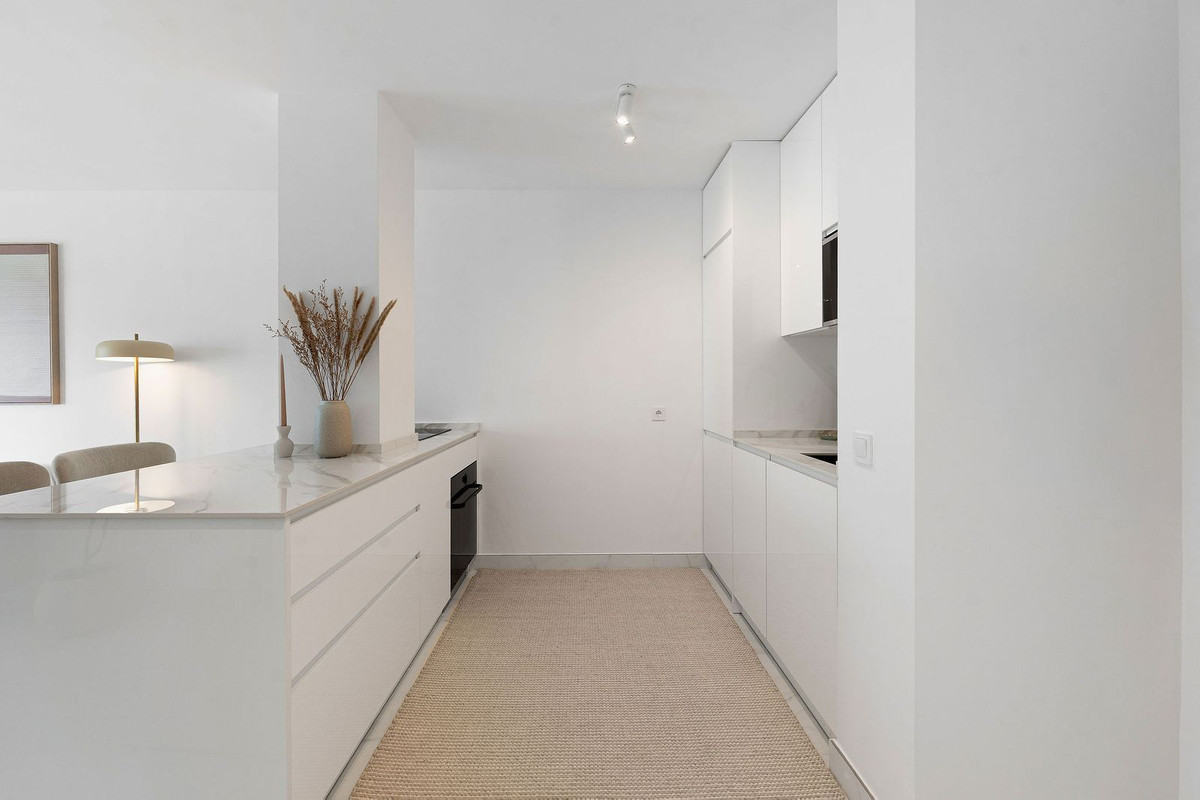 Te koop Middle Floor Apartment Costa Del Sol Marbella € 499.000,-