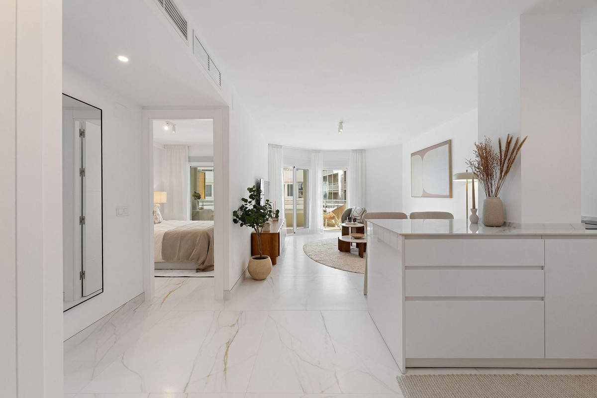 Te koop Middle Floor Apartment Costa Del Sol Marbella € 499.000,-