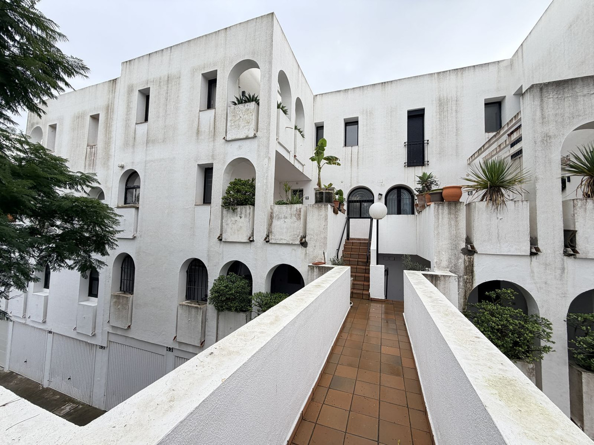 Te koop Penthouse Duplex Costa Del Sol Sotogrande Costa € 249.000,-