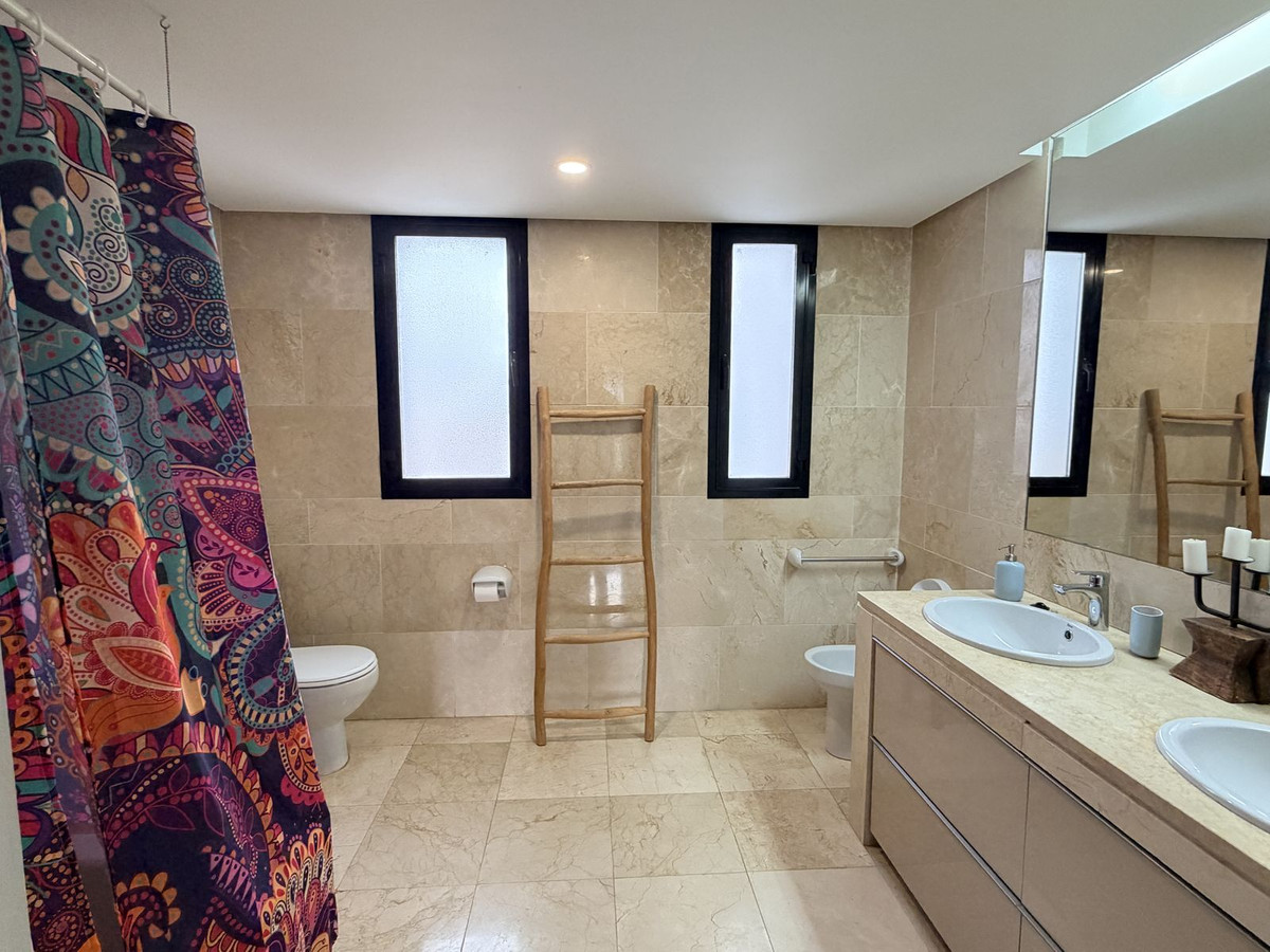 Te koop Penthouse Duplex Costa Del Sol Sotogrande Costa € 249.000,-