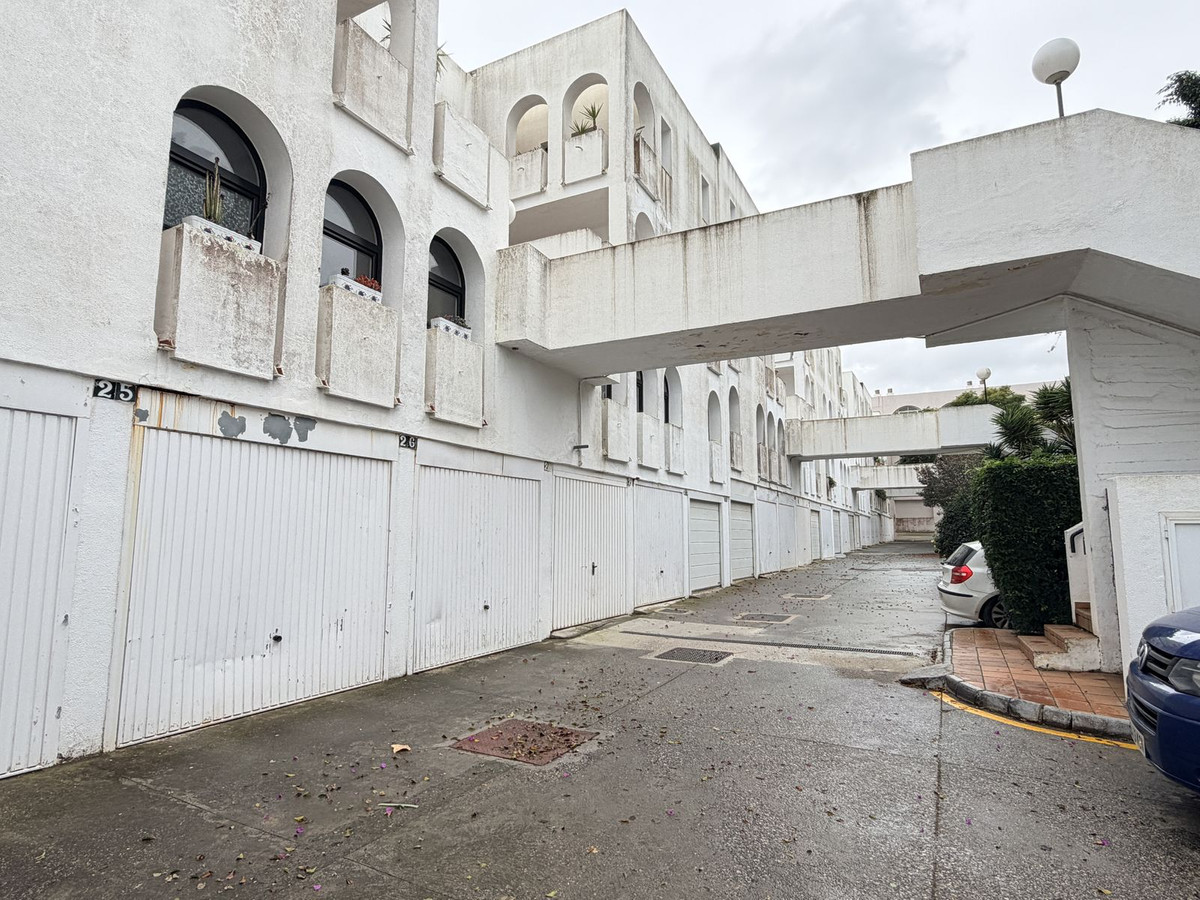 Te koop Penthouse Duplex Costa Del Sol Sotogrande Costa € 249.000,-