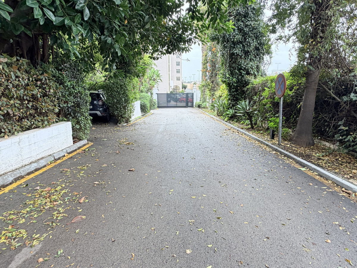 Te koop Penthouse Duplex Costa Del Sol Sotogrande Costa € 249.000,-