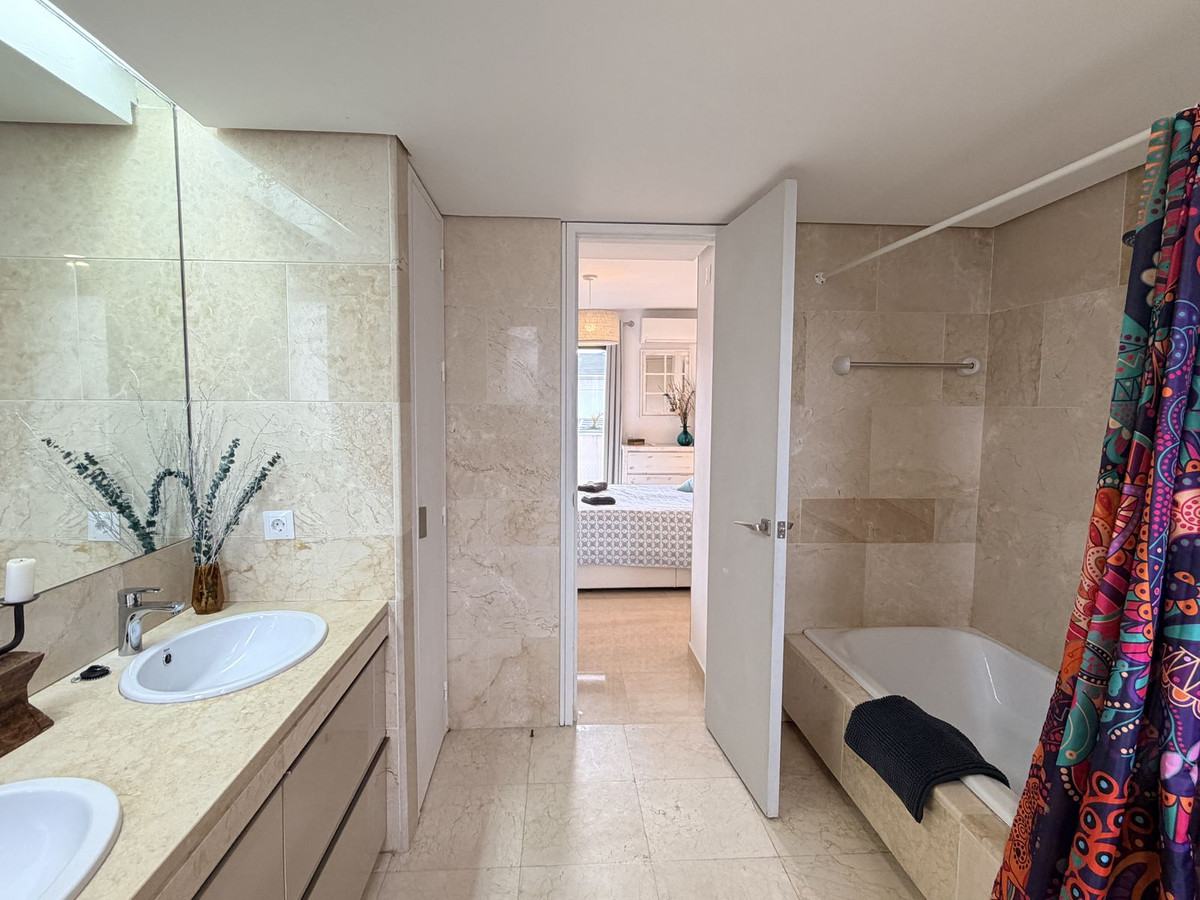 Te koop Penthouse Duplex Costa Del Sol Sotogrande Costa € 249.000,-