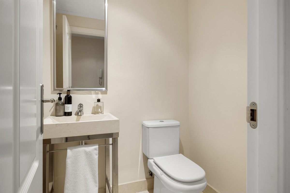 Te koop Gelijkvloers appartement Costa Del Sol Benahavís € 549.500,-