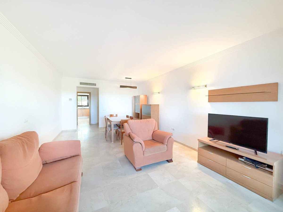 Te koop Middle Floor Apartment Costa Del Sol Estepona € 460.000,-