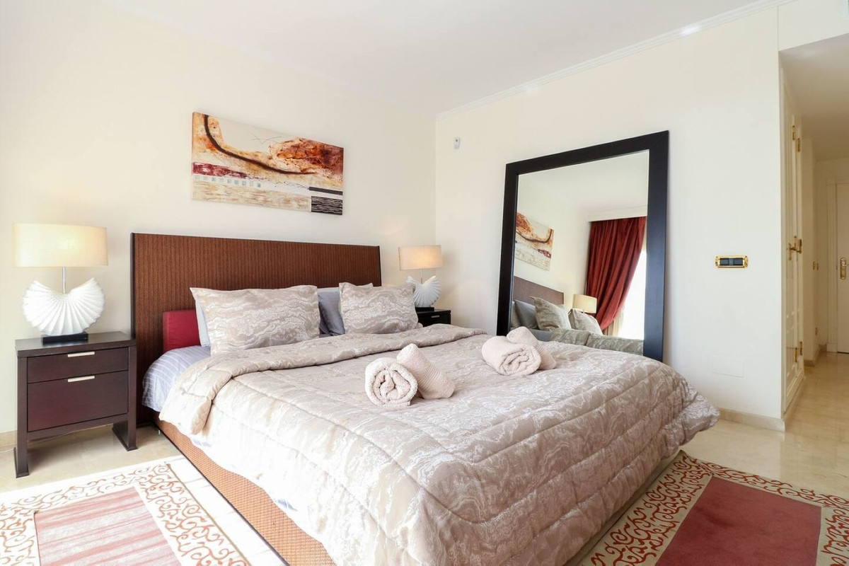 Te koop Gelijkvloers appartement Costa Del Sol Los Monteros € 1.395.000,-