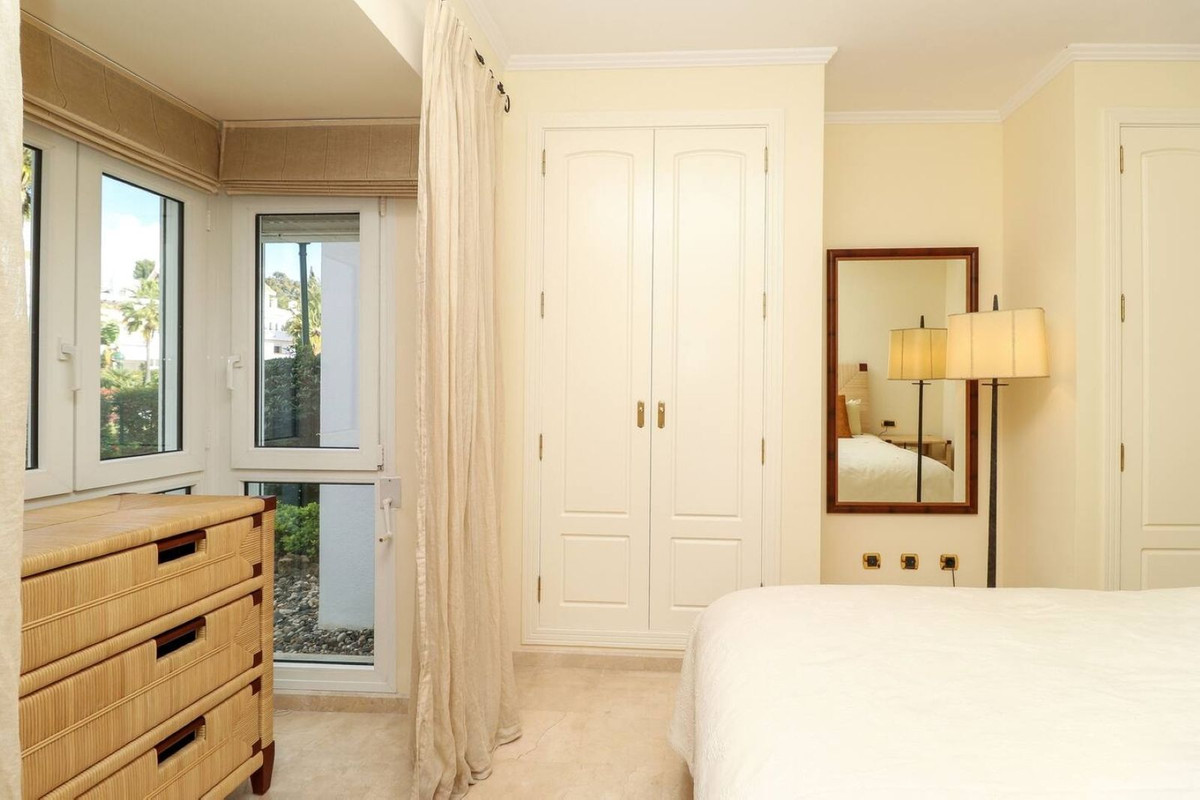 Te koop Gelijkvloers appartement Costa Del Sol Los Monteros € 1.395.000,-