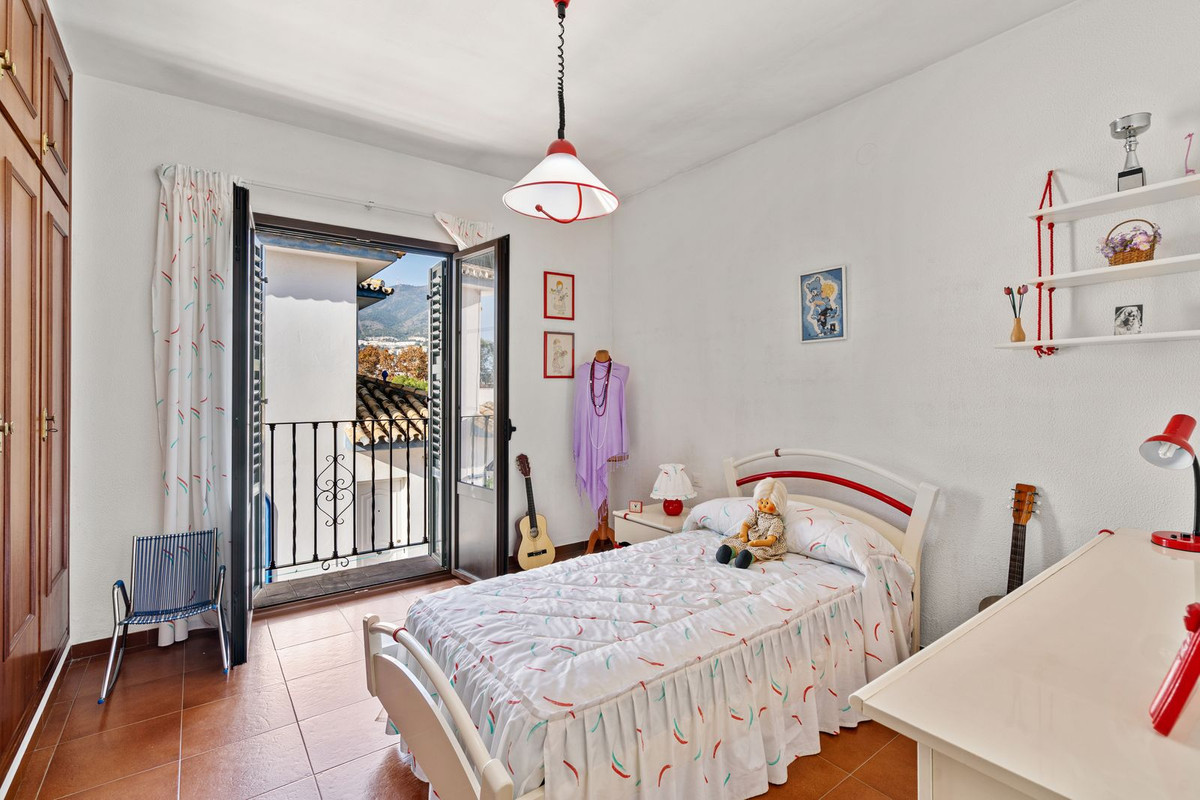 Te koop Vrijstaande Villa Costa Del Sol Arroyo De La Miel € 1.100.000,-