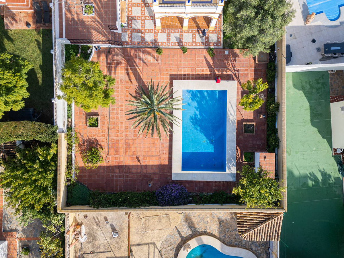 Te koop Vrijstaande Villa Costa Del Sol Arroyo De La Miel € 1.100.000,-