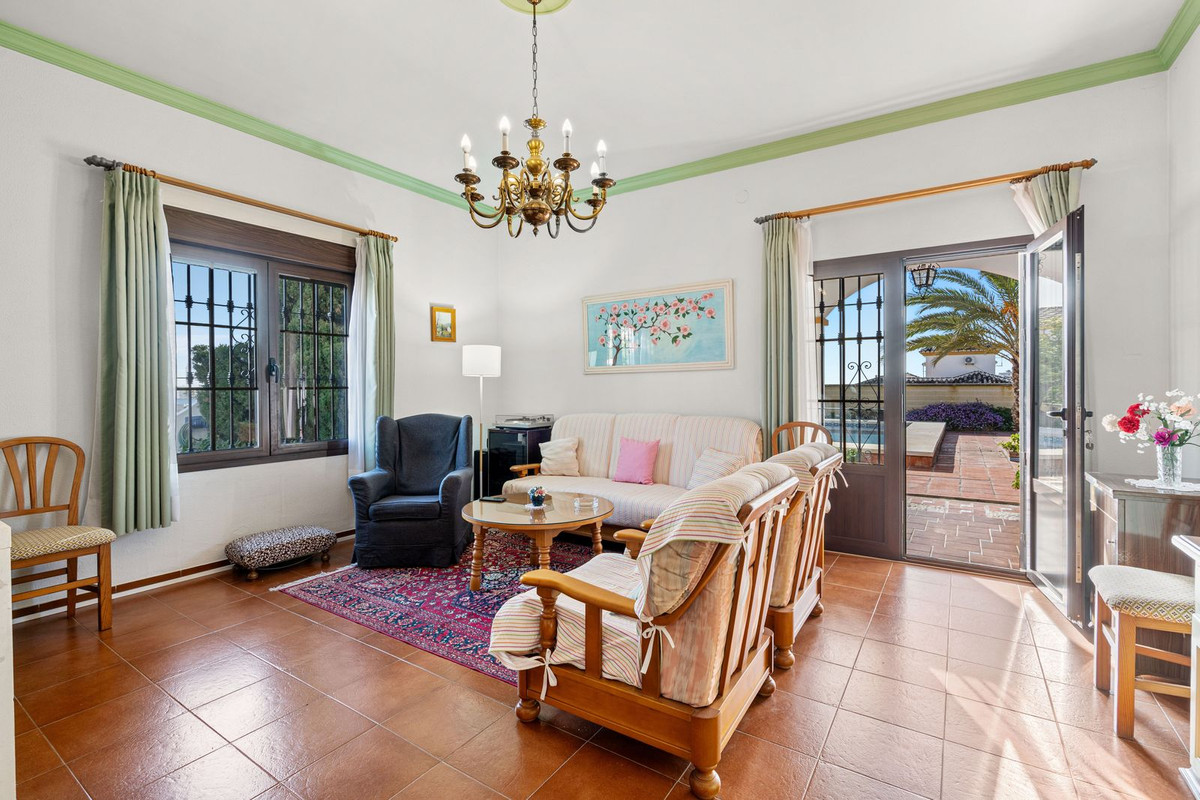 Te koop Vrijstaande Villa Costa Del Sol Arroyo De La Miel € 1.100.000,-