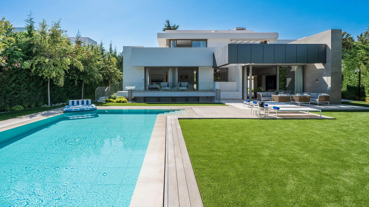 Te koop Vrijstaande Villa Costa Del Sol Bel Air € 2.595.000,-