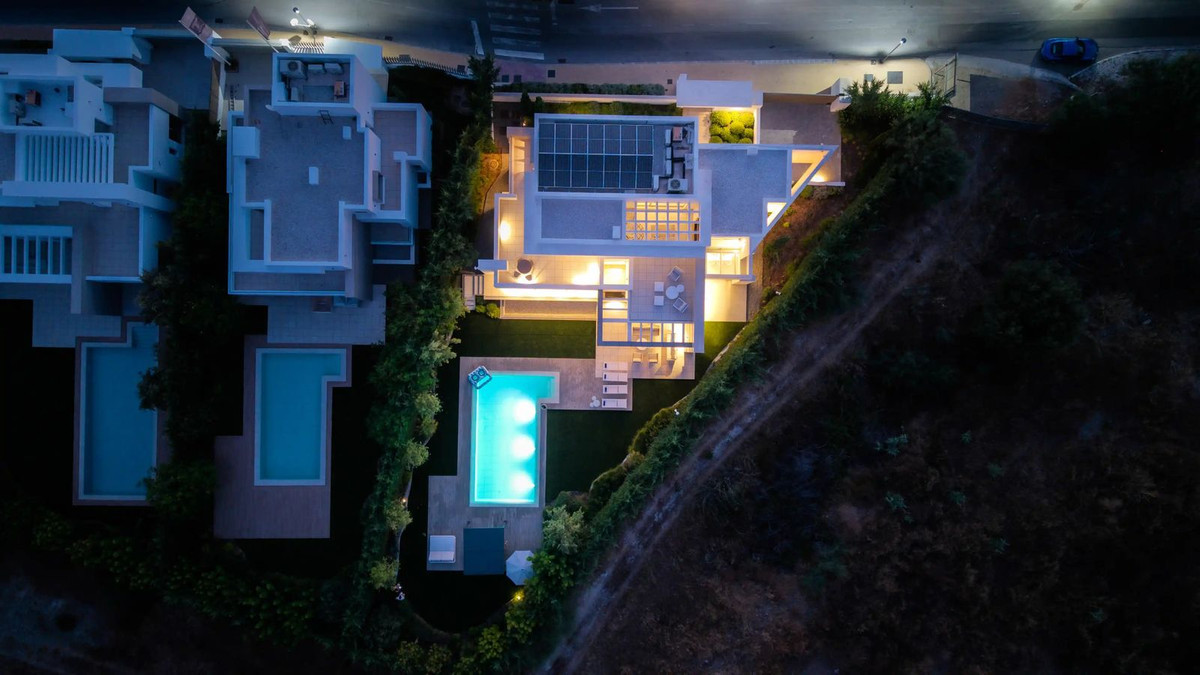 Te koop Vrijstaande Villa Costa Del Sol Bel Air € 2.595.000,-