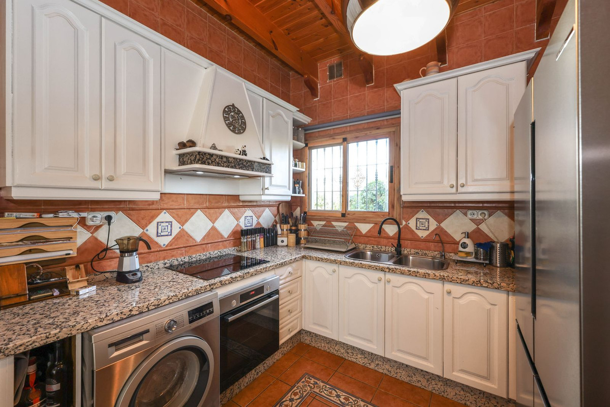 Te koop Vrijstaande Villa Costa Del Sol Coín € 400.000,-