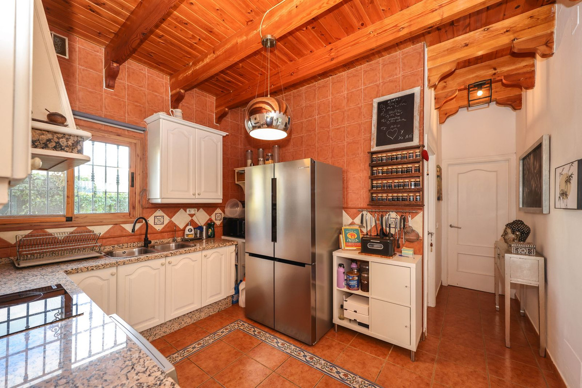 Te koop Vrijstaande Villa Costa Del Sol Coín € 400.000,-