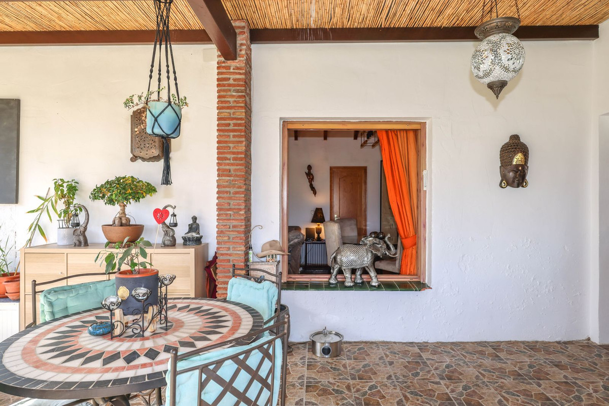 Te koop Vrijstaande Villa Costa Del Sol Coín € 400.000,-
