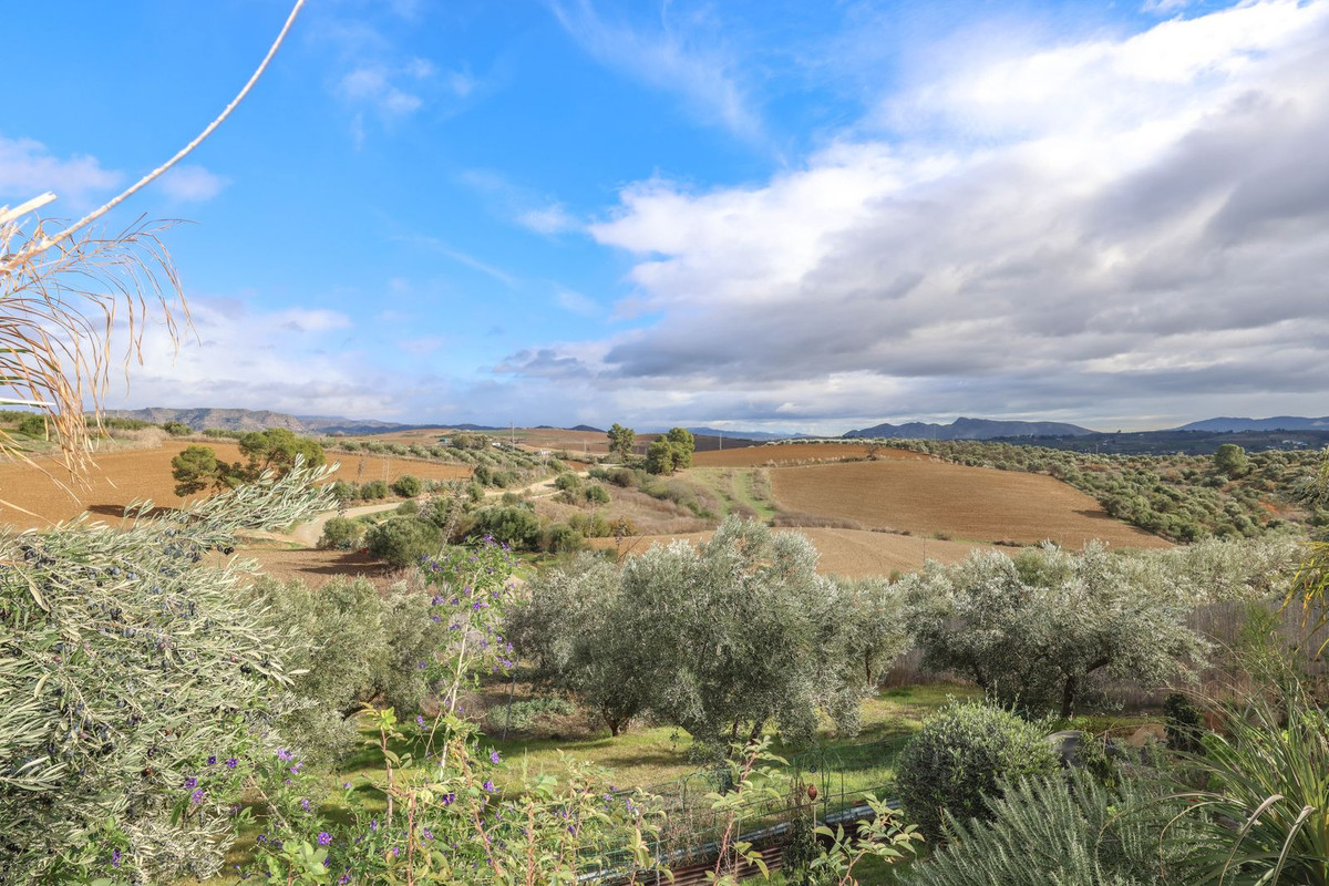 Te koop Vrijstaande Villa Costa Del Sol Coín € 400.000,-