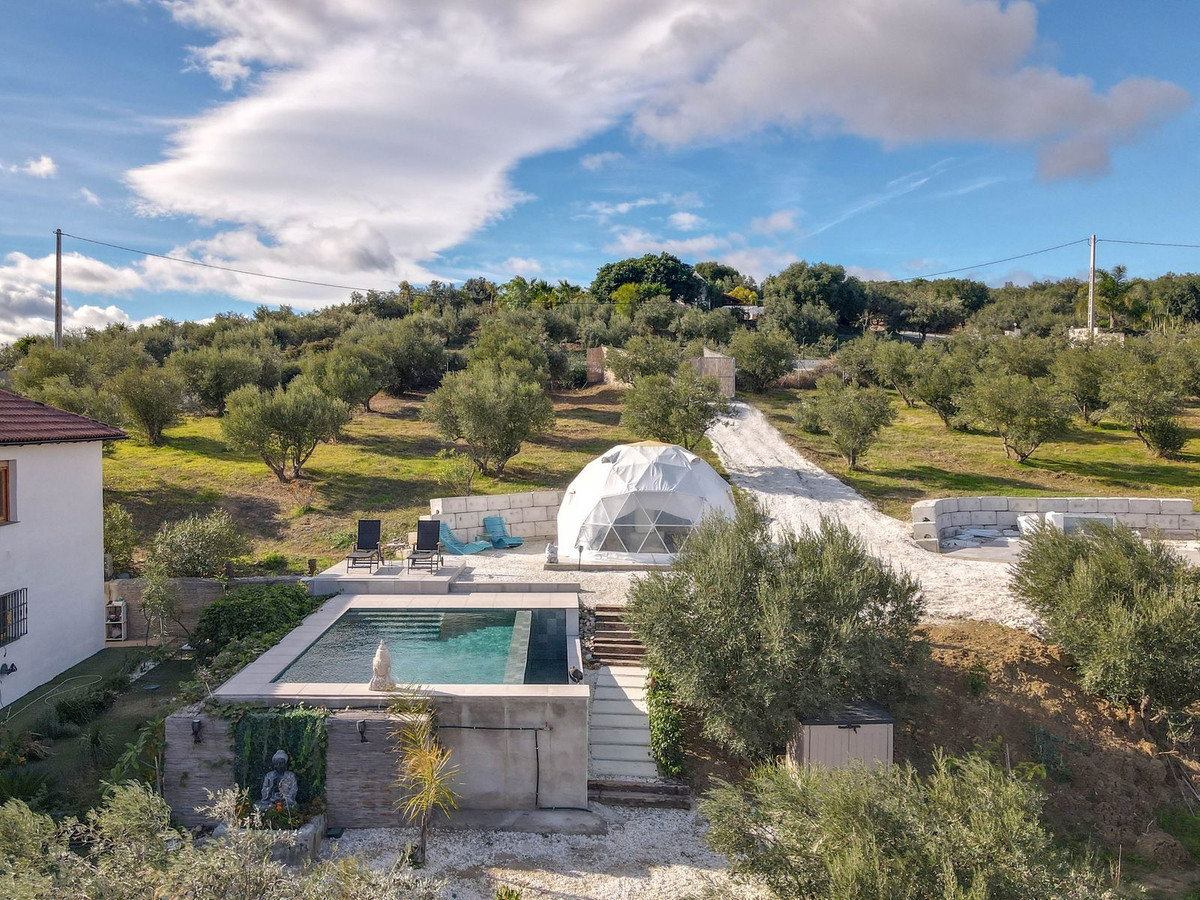 Te koop Vrijstaande Villa Costa Del Sol Coín € 400.000,-