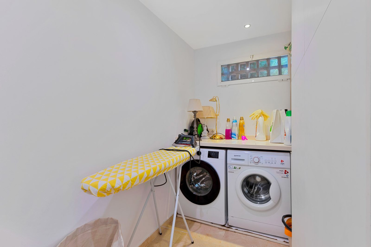 Te koop Gelijkvloers appartement Costa Del Sol Sierra Blanca € 850.000,-