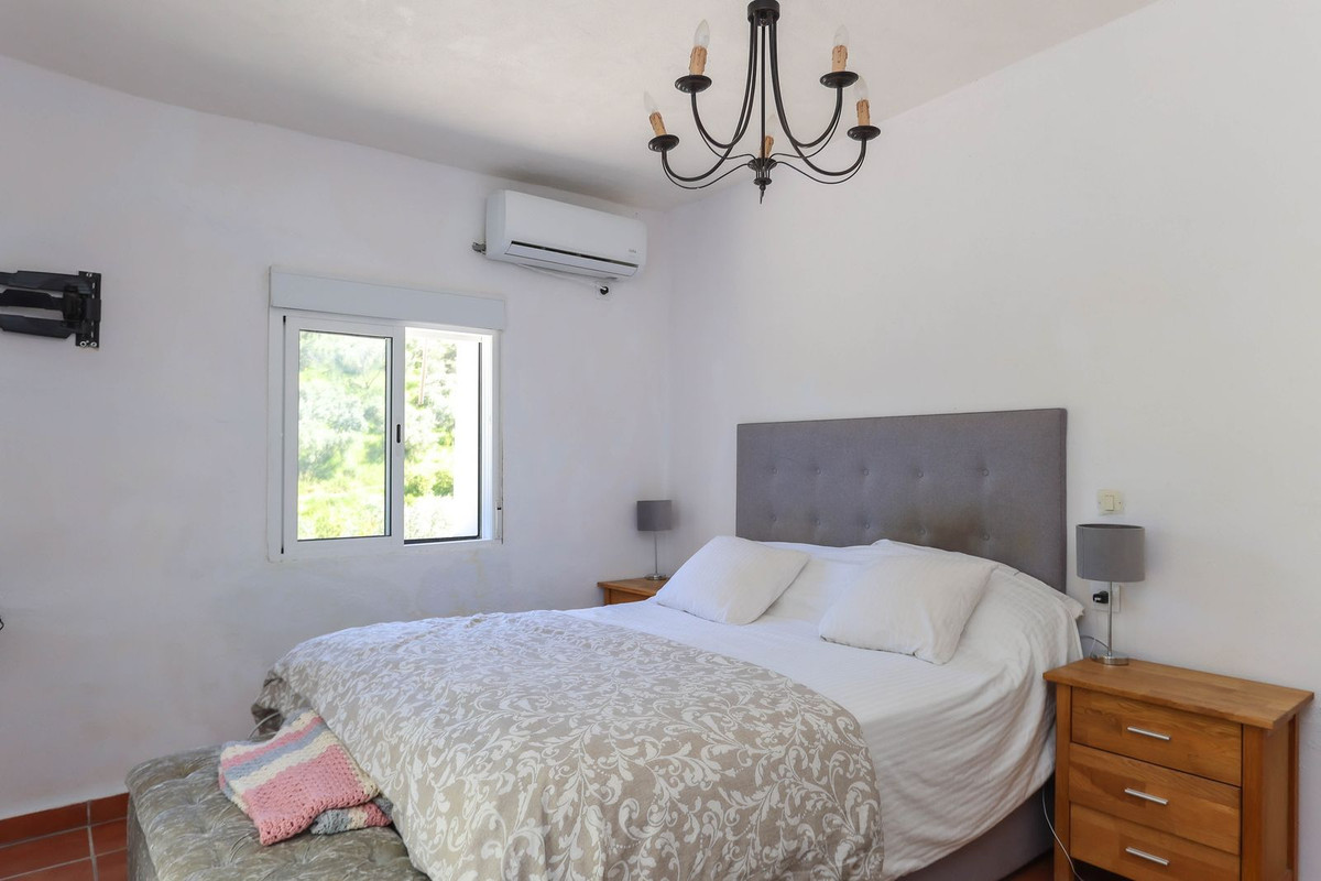 Te koop Vrijstaande Villa Costa Del Sol Casarabonela € 349.000,-