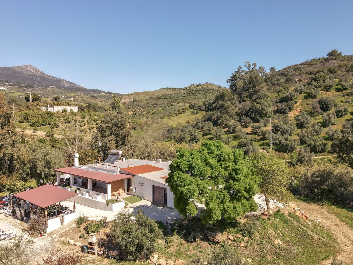 Te koop Vrijstaande Villa Costa Del Sol Casarabonela € 349.000,-