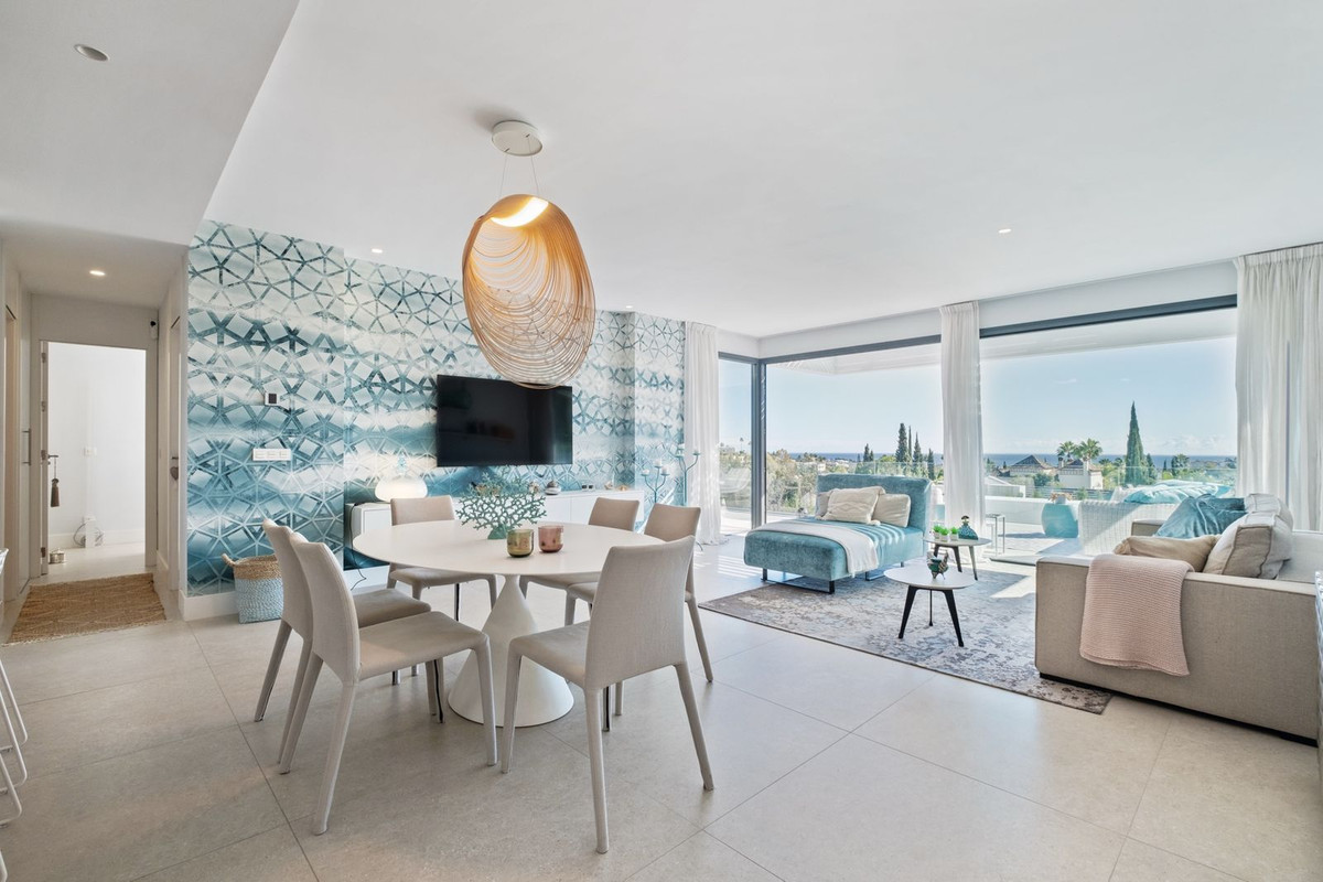 Te koop Middle Floor Apartment Costa Del Sol La Quinta € 950.000,-