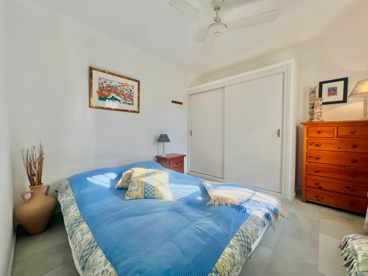 Te koop Half vrijstaand huis Costa Del Sol Estepona € 595.000,-