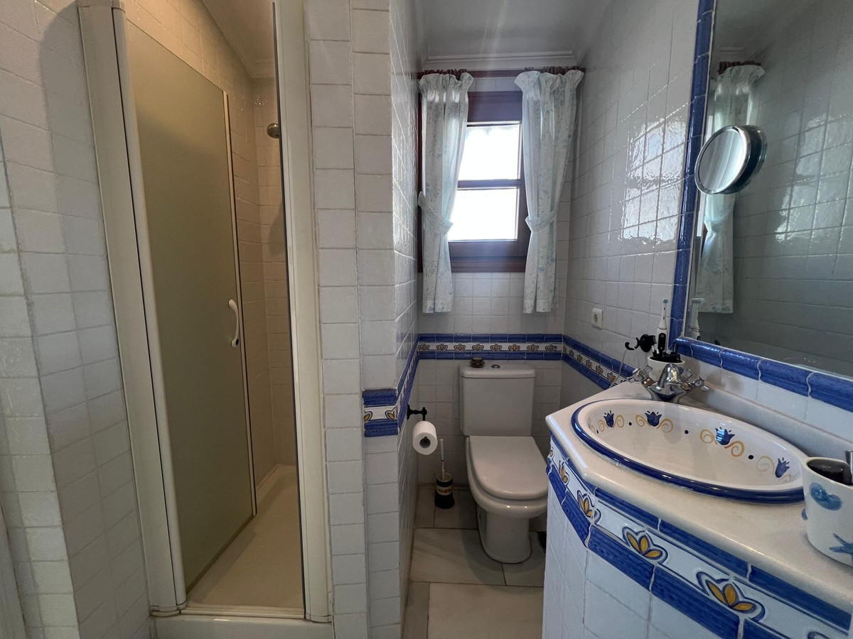 Te koop Half vrijstaand huis Costa Del Sol Estepona € 595.000,-