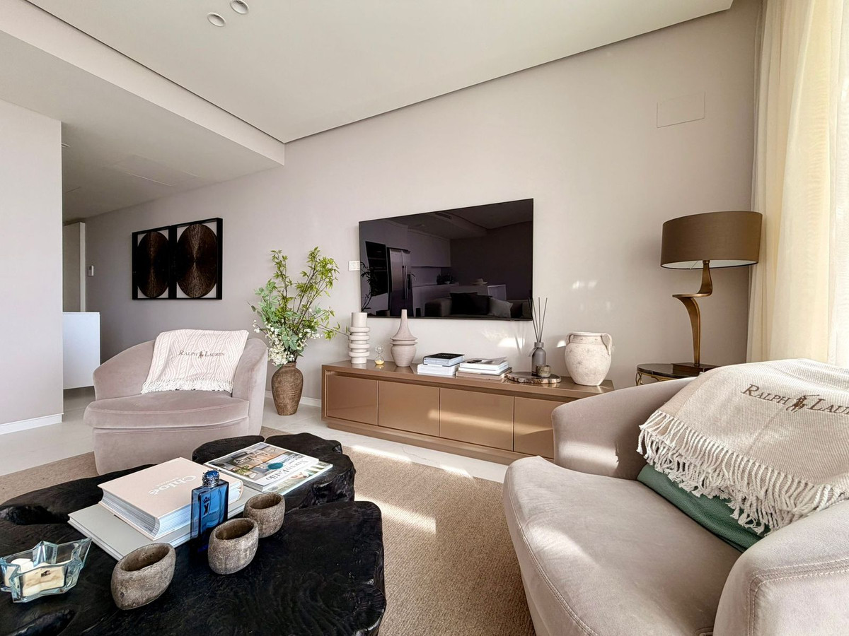 Te koop Middle Floor Apartment Costa Del Sol Ojén € 955.000,-