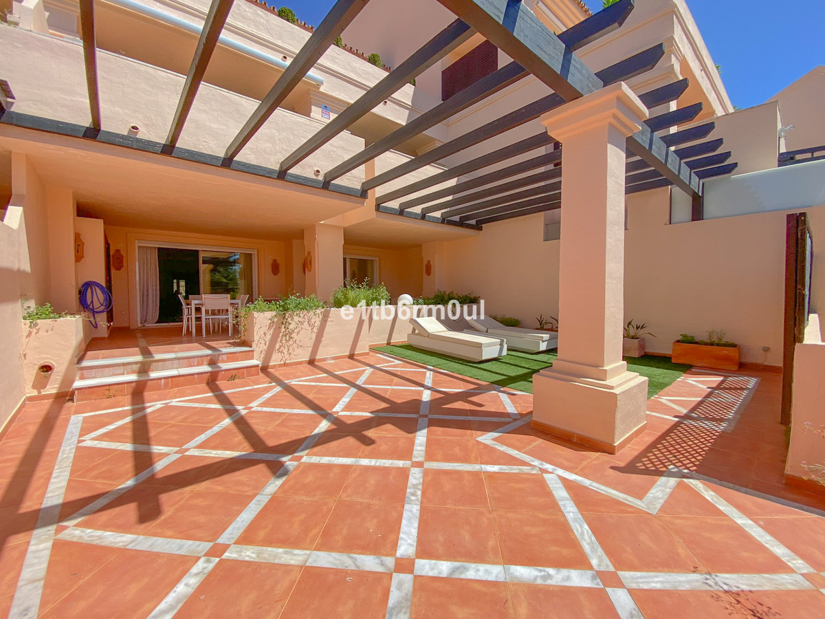 Te koop Gelijkvloers appartement Costa Del Sol Nueva Andalucía € 875.000,-