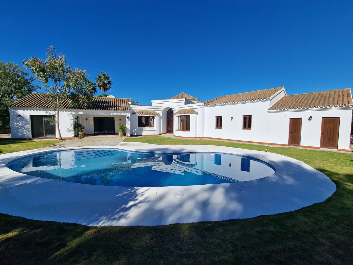 Te koop Vrijstaande Villa Costa Del Sol Sotogrande Alto € 1.980.000,-